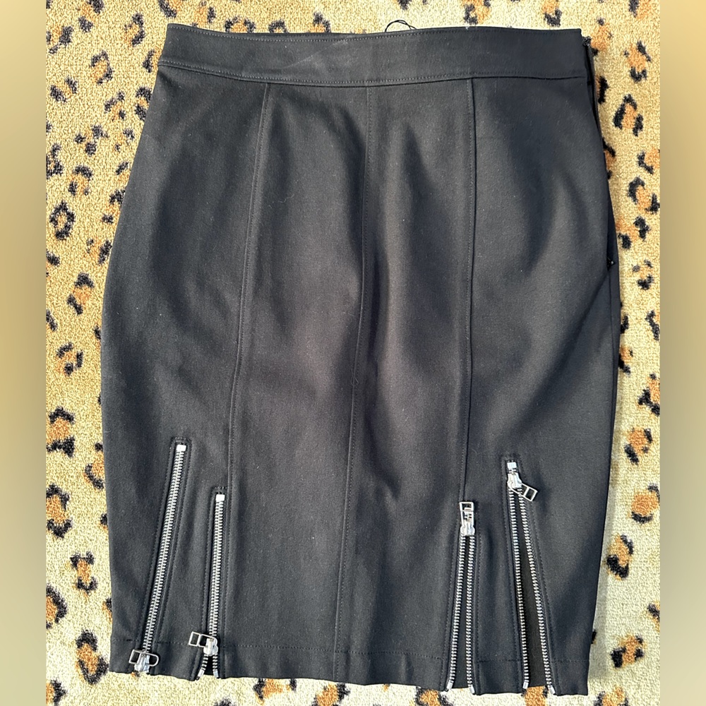 T by Alexander Wang black skirt size 6 brand new with tags